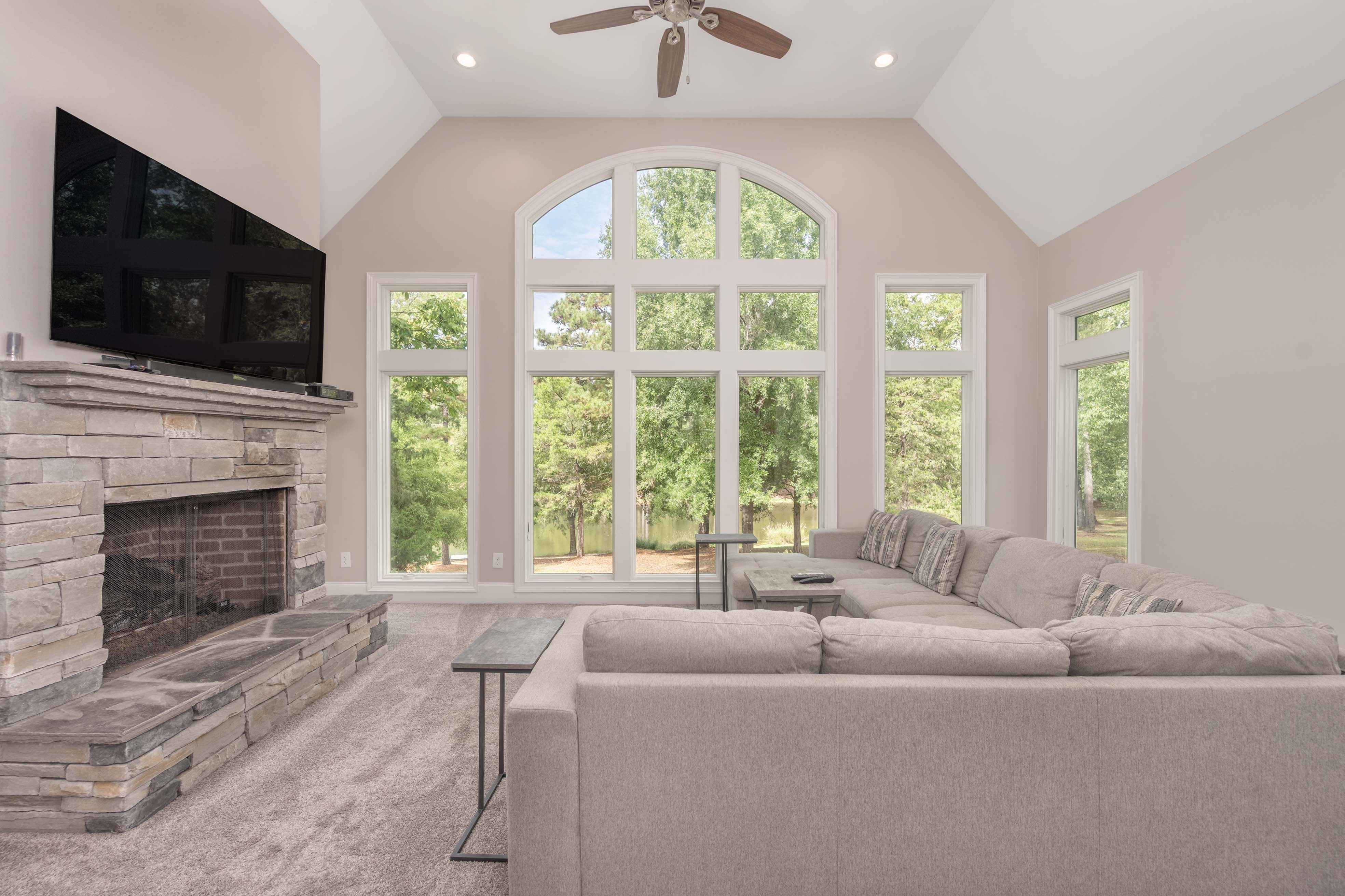 1011 Penfield Way image 28